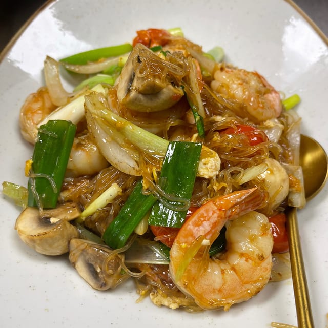 Pad Woon Sen.