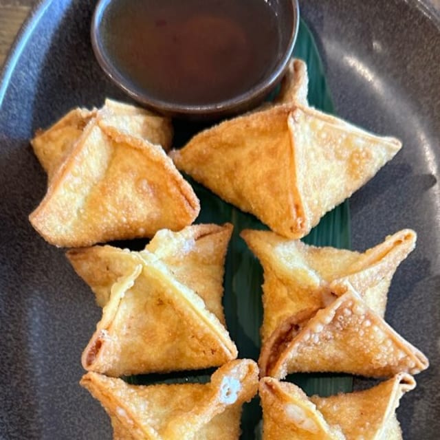 Krab Rangoon.