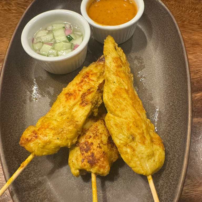Delicious Satay: Thai and Asian Fusion Favorites