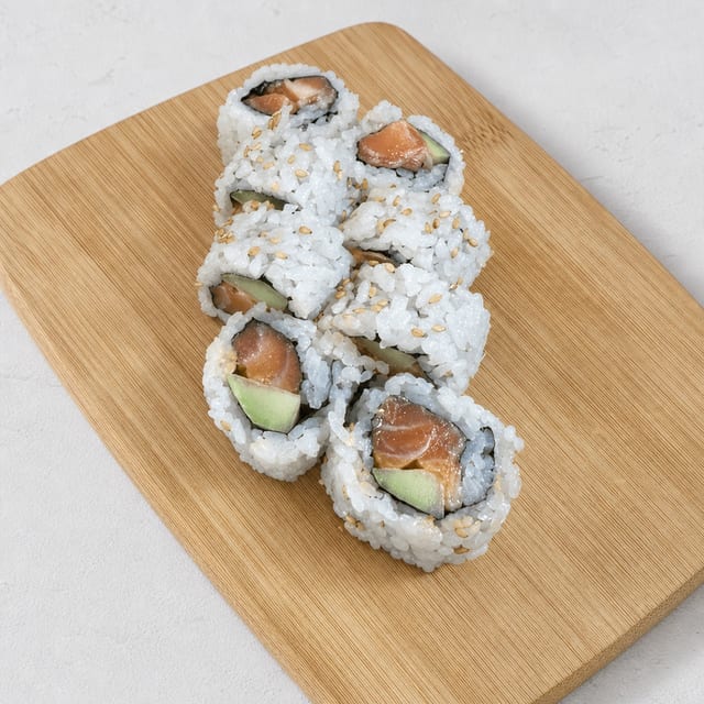 Spicy Salmon Roll.
