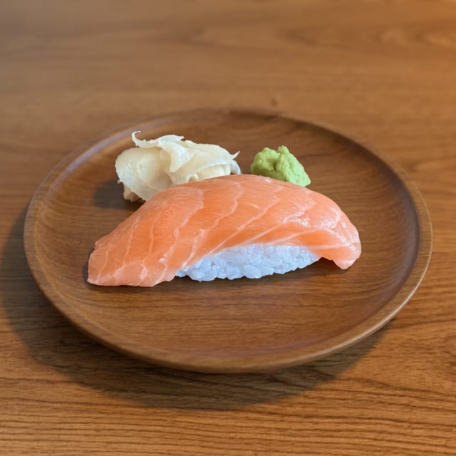 Salmon Sushi.